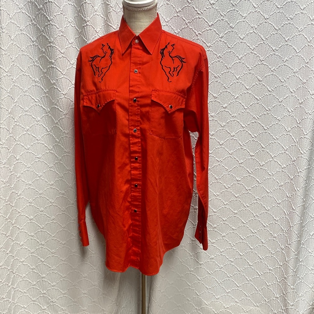 High Noon size large‎ reg Women's Red Embroidered Button Down Shirt cowgirl snap
